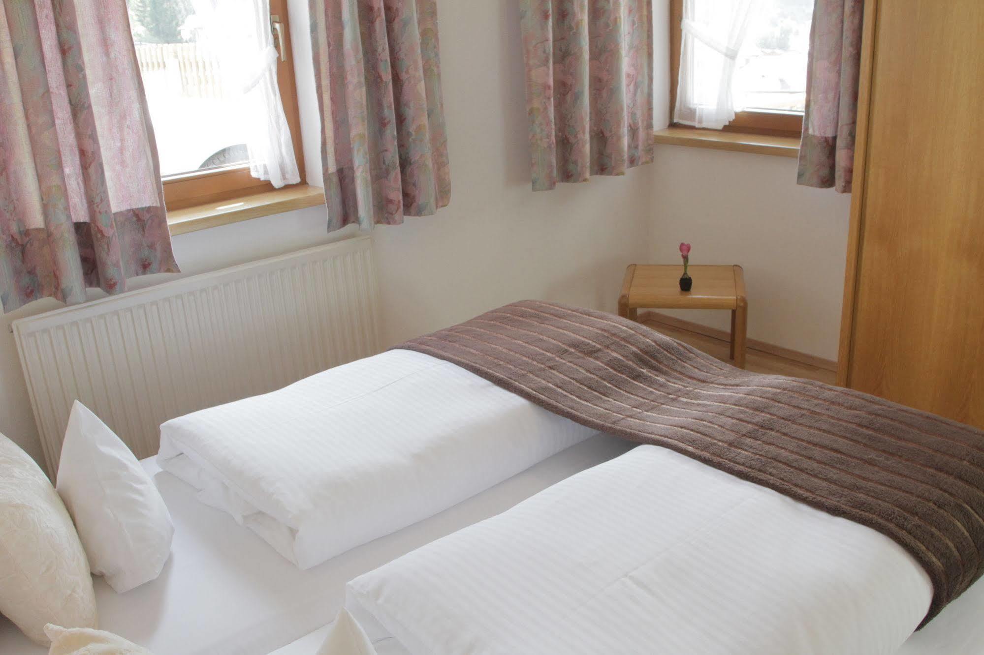 Collina Hotel Garni Nauders Dış mekan fotoğraf