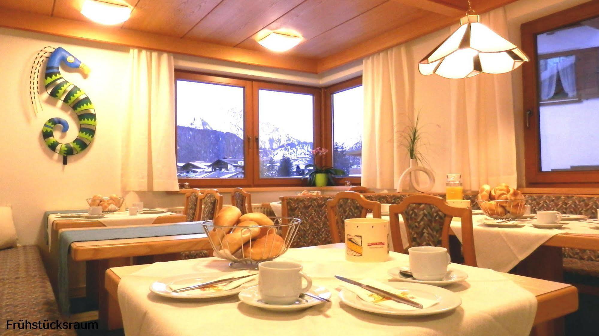 Collina Hotel Garni Nauders Dış mekan fotoğraf