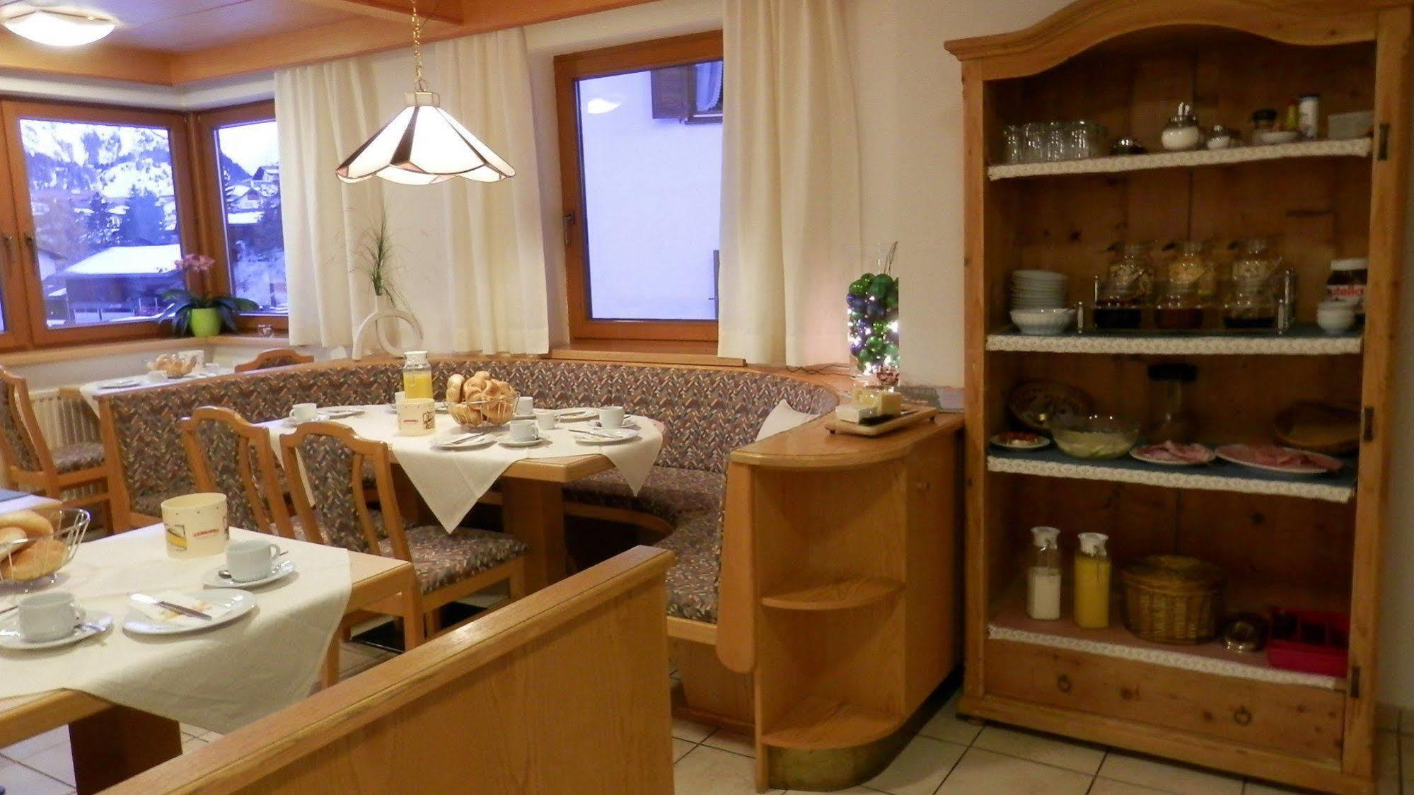 Collina Hotel Garni Nauders Dış mekan fotoğraf