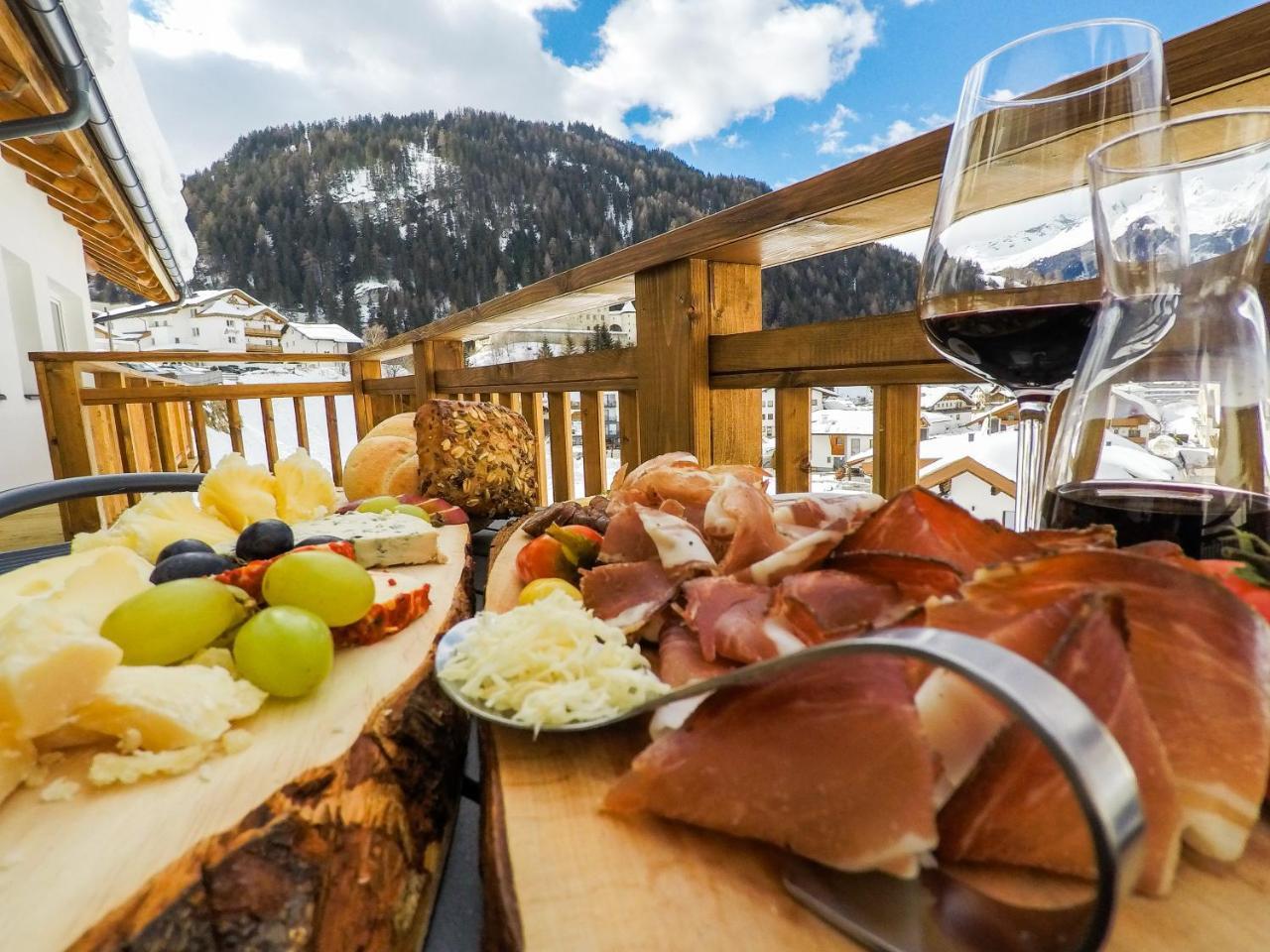 Collina Hotel Garni Nauders Dış mekan fotoğraf