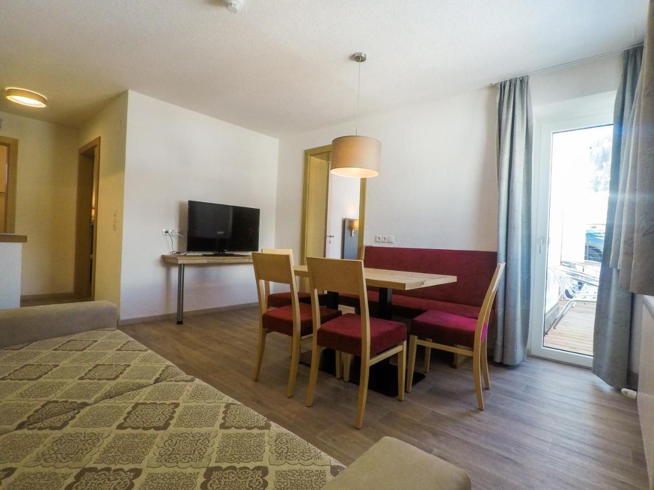 Collina Hotel Garni Nauders Dış mekan fotoğraf