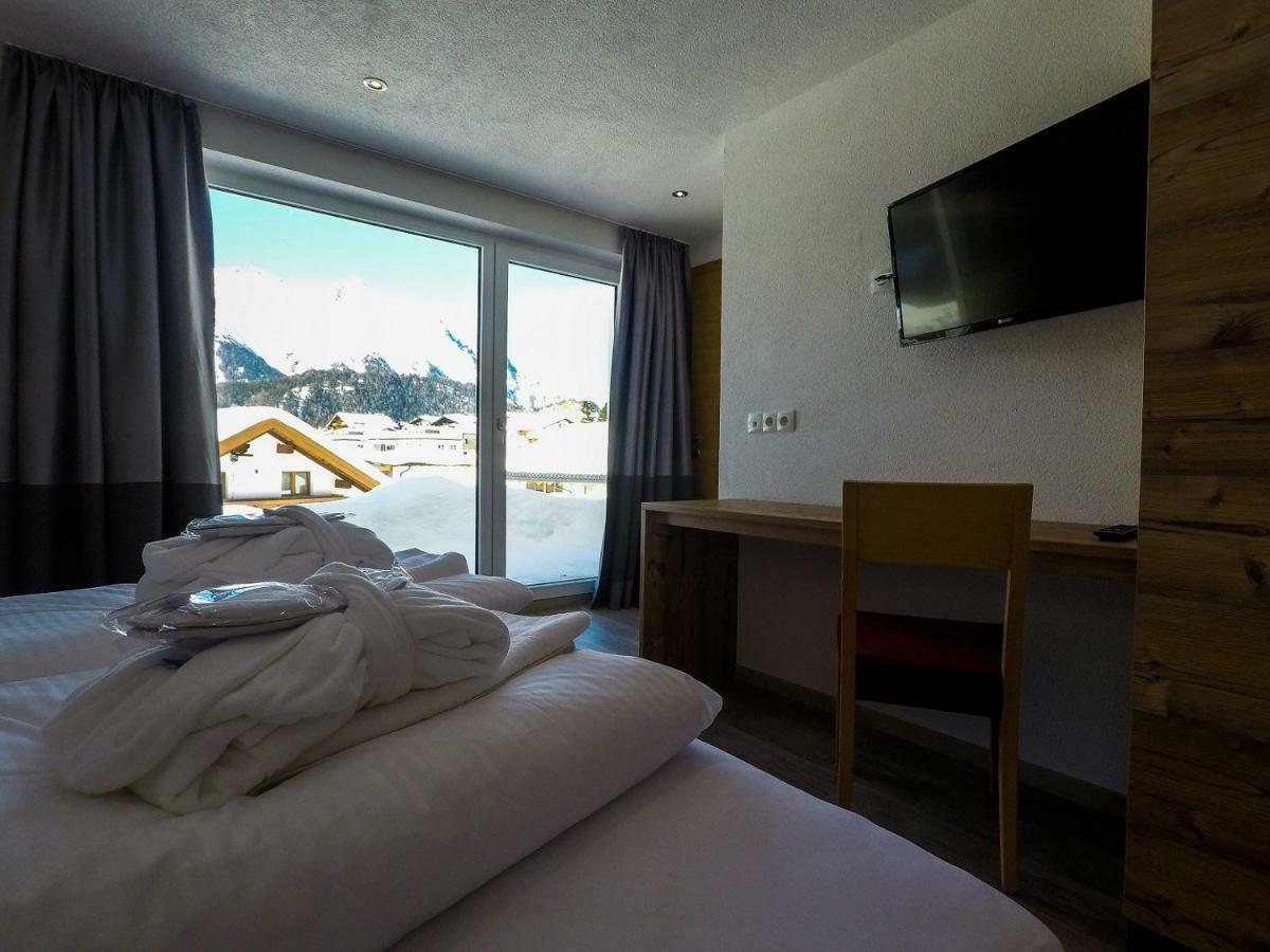 Collina Hotel Garni Nauders Dış mekan fotoğraf