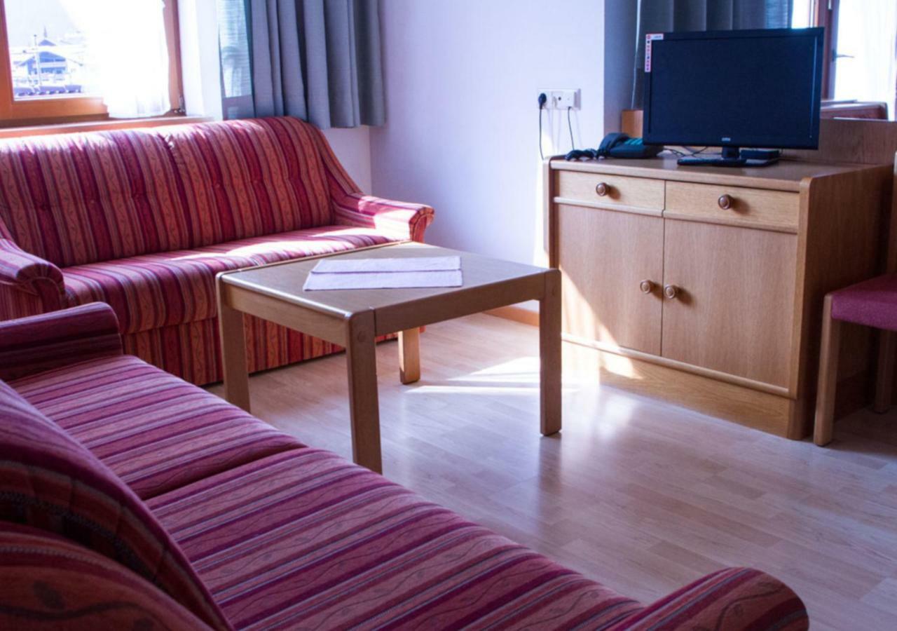 Collina Hotel Garni Nauders Dış mekan fotoğraf